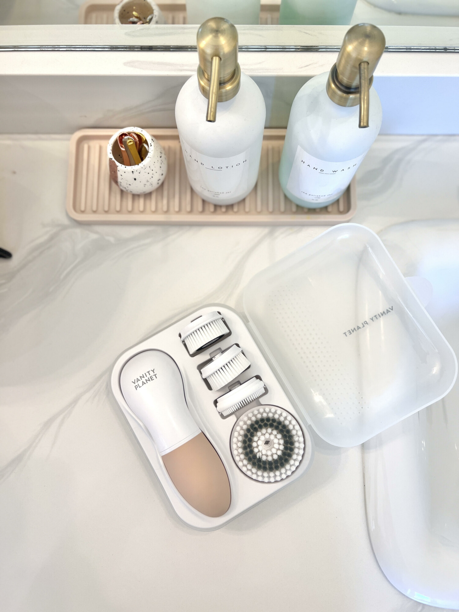 Amazon Bathroom Finds Everything Envy