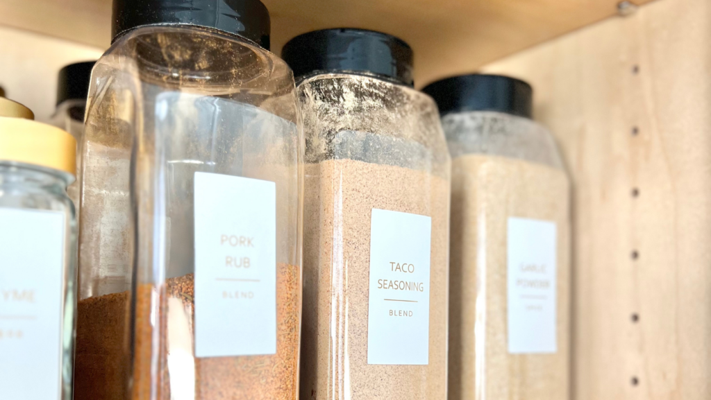 spice storage hacks, how to organize spices diy