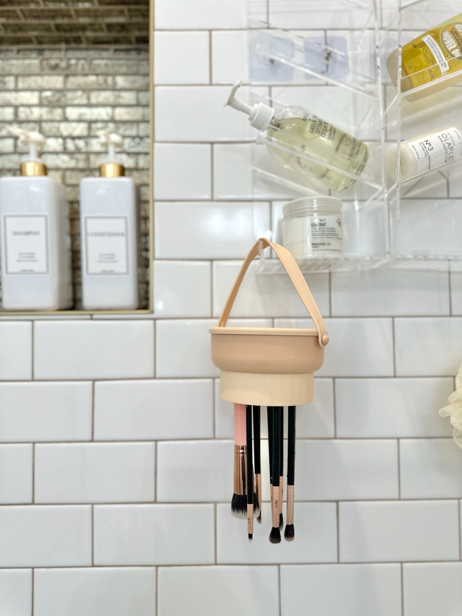 Amazon Bathroom Gadget You Need - Everything Envy